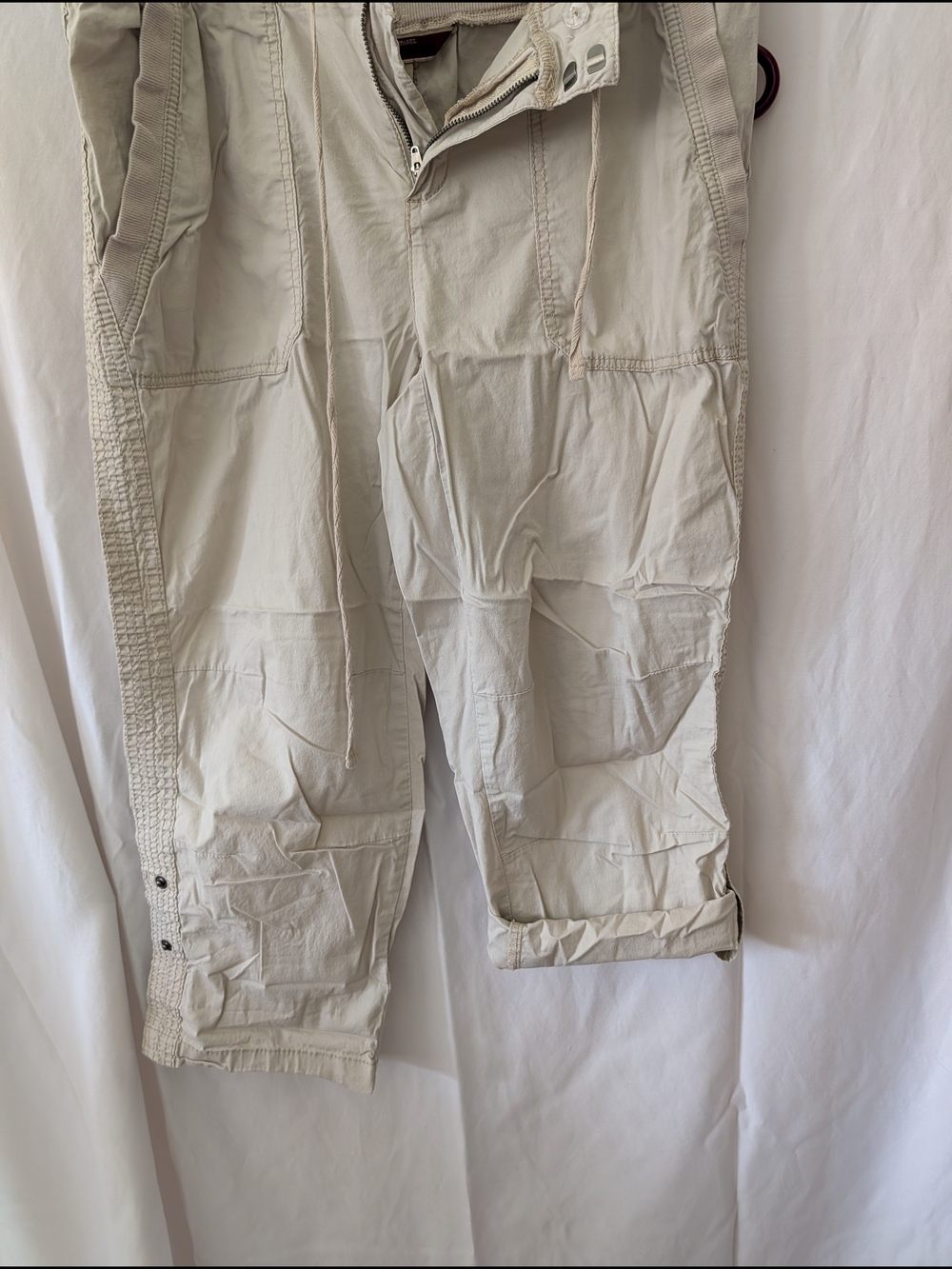 Light Beige Cargo Shorts for Women - Casual Utility Style